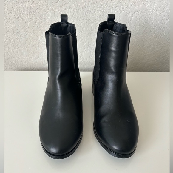 Lane Bryant Shoes - Lane Bryant Black ankle booties Size 7W